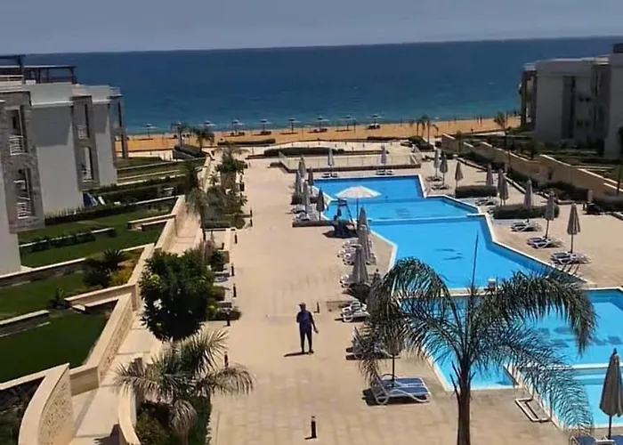 Cozy Sea View Very Close The Apartment Ain Sukhna